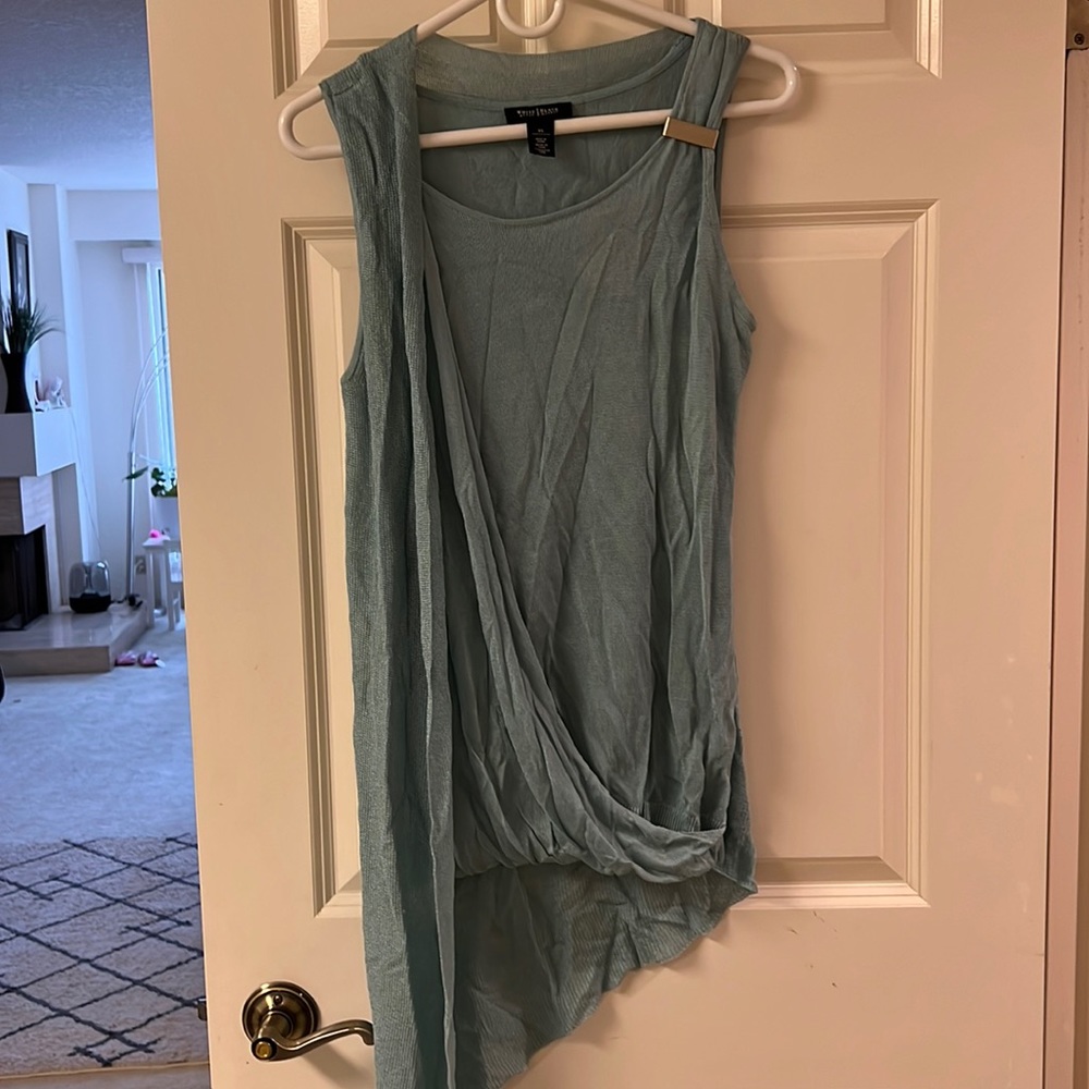 White House black market blouse
